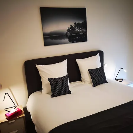 Shs City Belair Apartment *